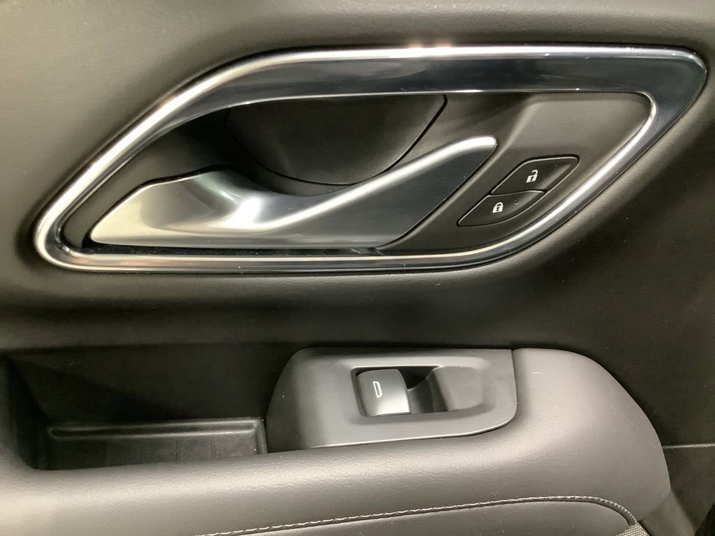 Used 2022 Chevrolet Tahoe LT w/ LT Signature Package image 24