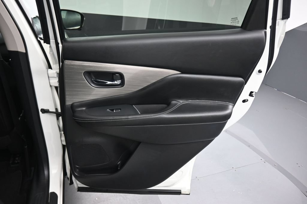 Used 2018 Nissan Murano SL AWD/4WD image 35
