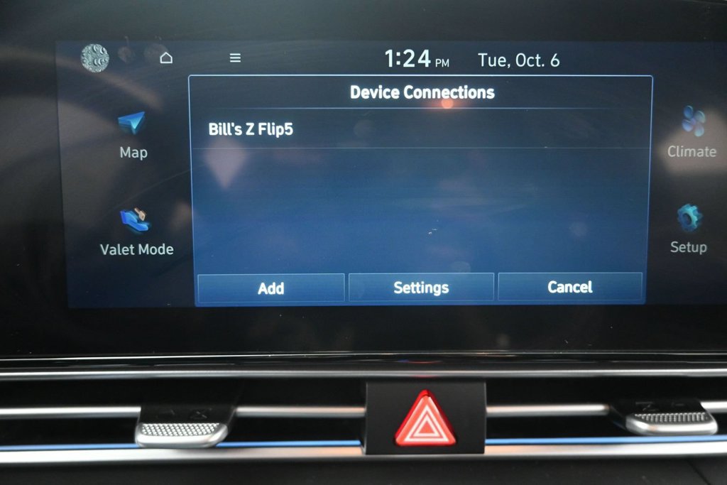 Used 2025 Hyundai Elantra Limited w/ Cargo Package FWD image 27