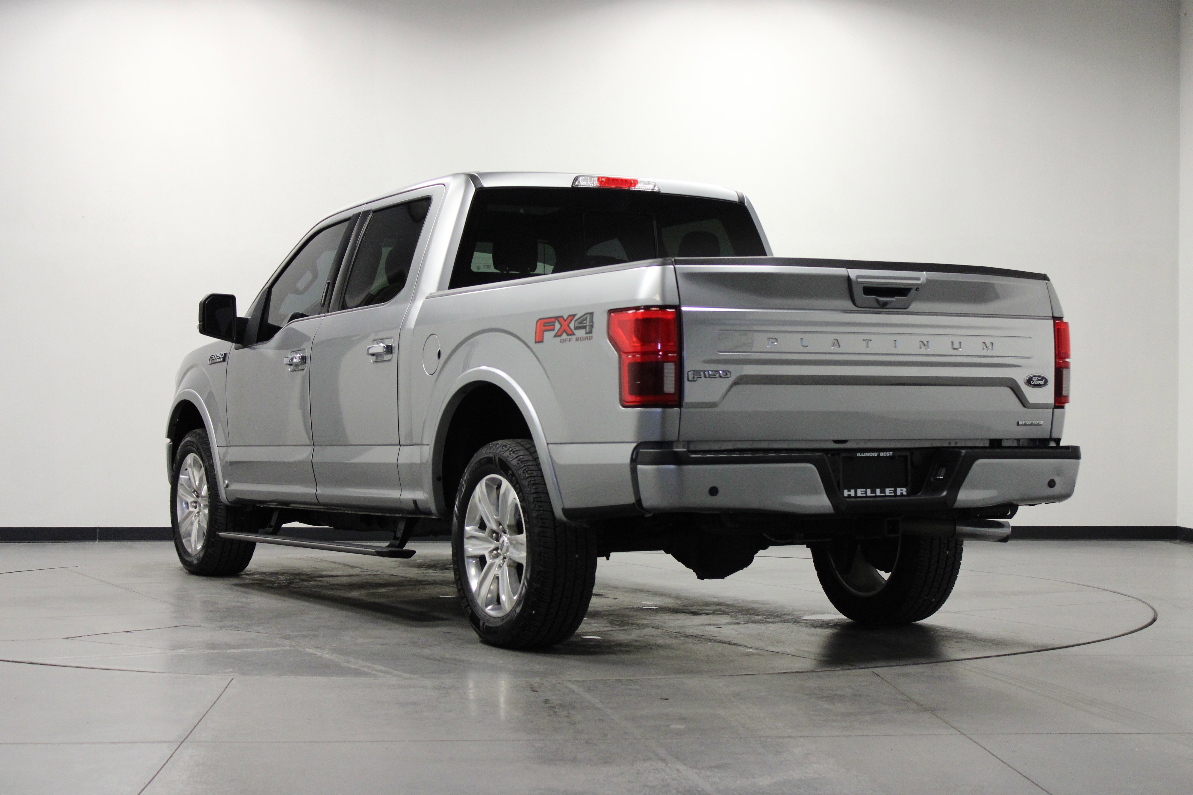 Used 2020 Ford F150 Platinum w/ Technology Package AWD/4WD image 6