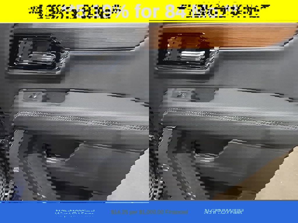 New 2026 GMC Yukon Denali w/ Denali Reserve Package image 11