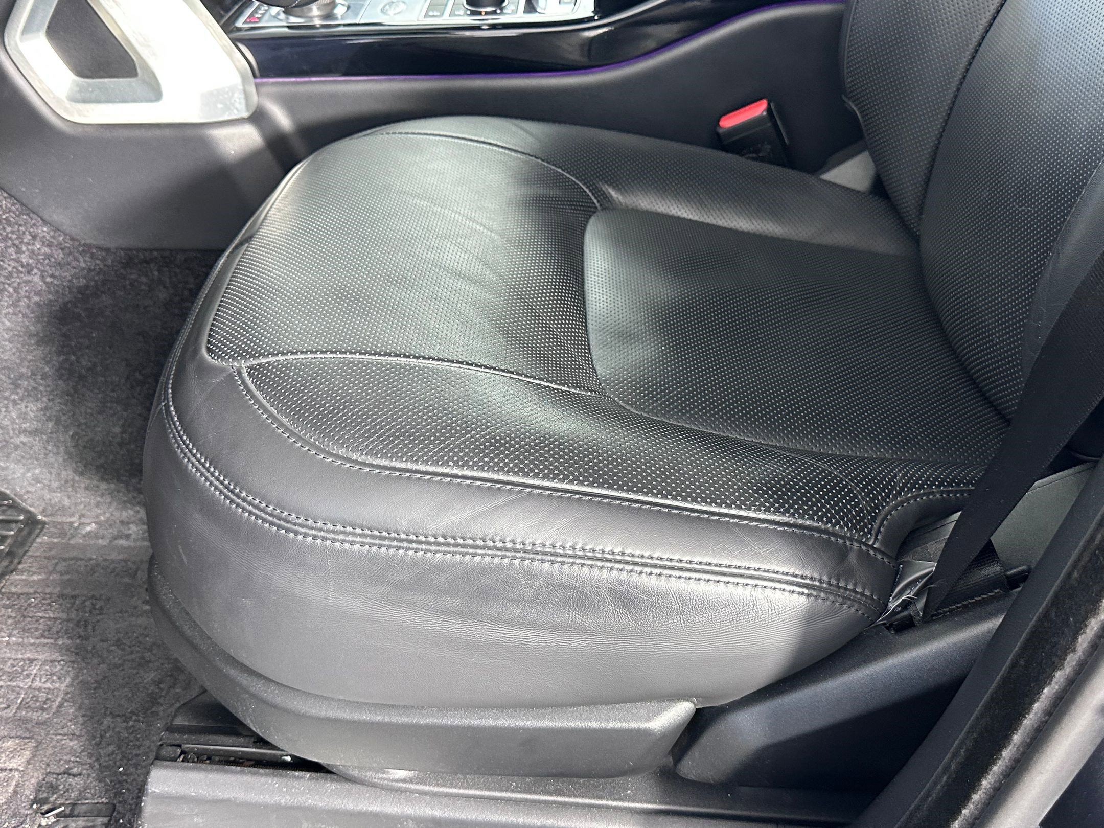 Used 2021 Land Rover Range Rover Westminster Edition image 11