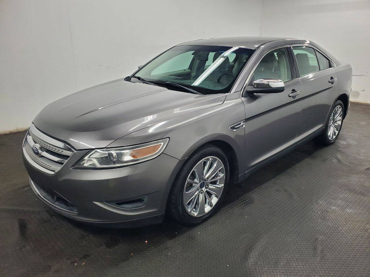 Used 2012 Ford Taurus Limited AWD/4WD image 1