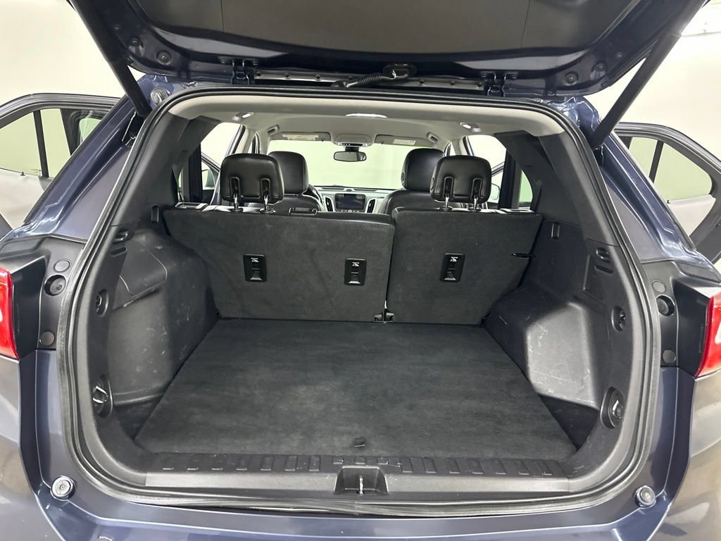 Used 2018 Chevrolet Equinox Premier AWD/4WD image 29