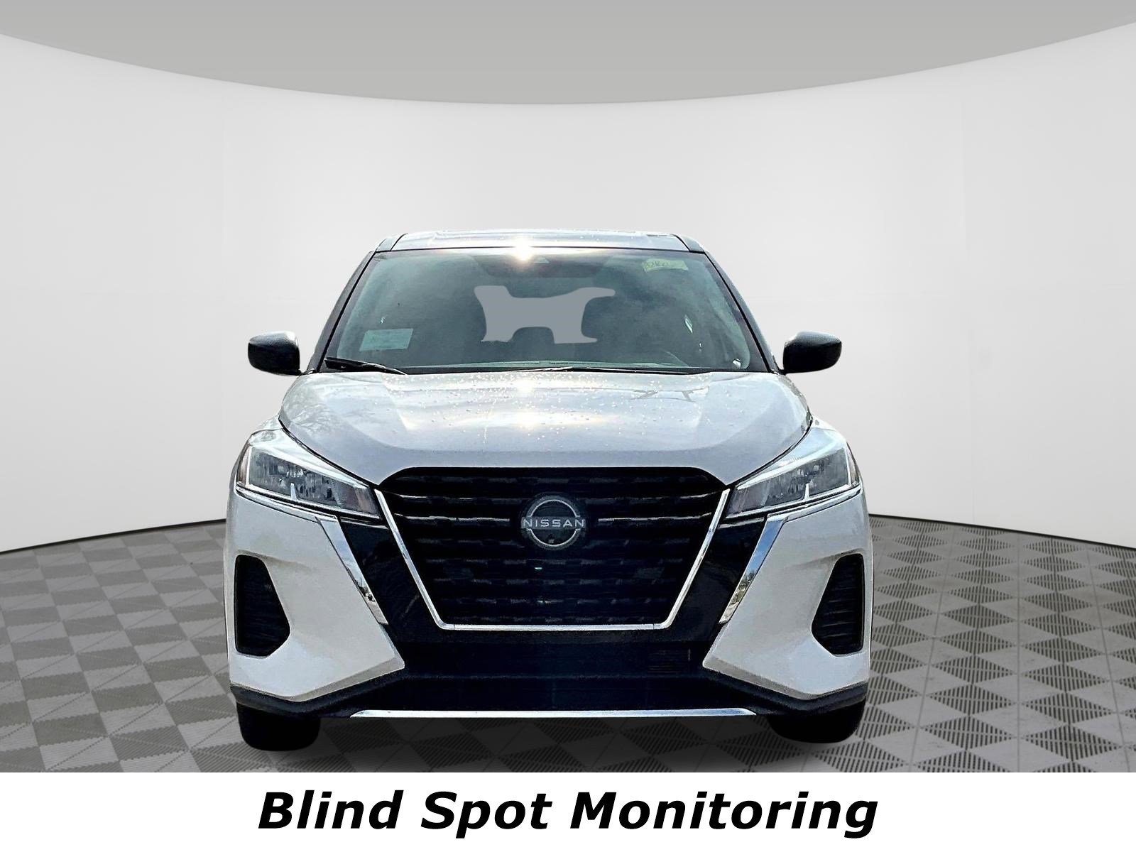 Certified 2024 Nissan Kicks S image 2