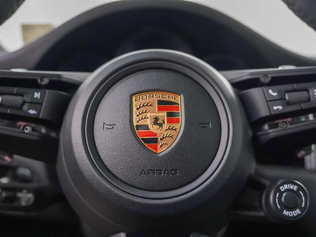 Certified 2026 Porsche Macan S AWD/4WD image 27
