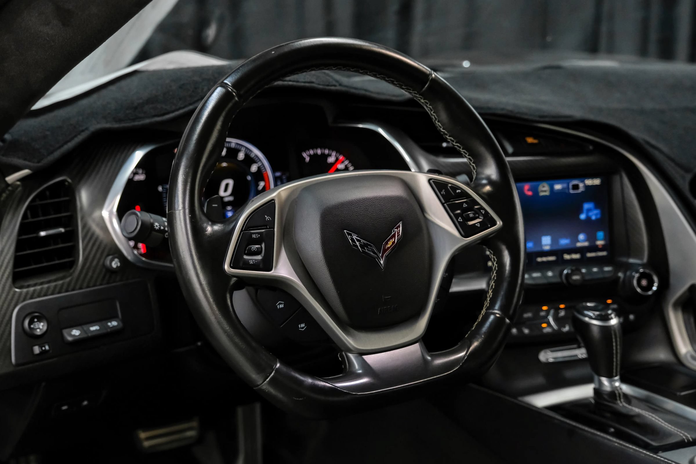 Used 2017 Chevrolet Corvette Grand Sport RWD image 16