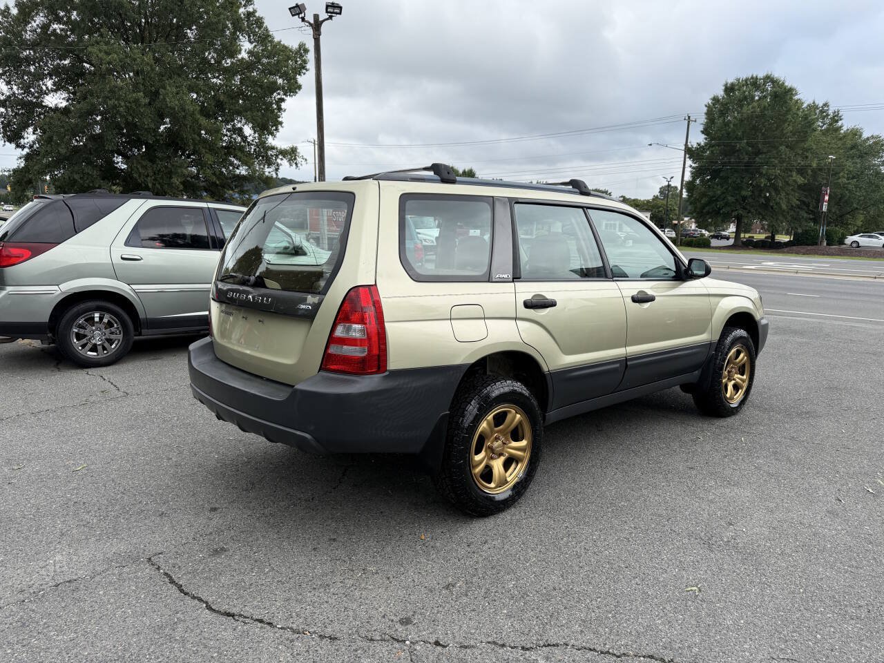 Used 2003 Subaru Forester 2.5X AWD/4WD image 5