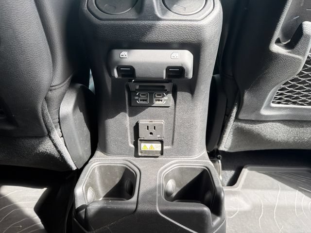 Used 2023 Jeep Gladiator Mojave w/ Cold Weather Group AWD/4WD image 35