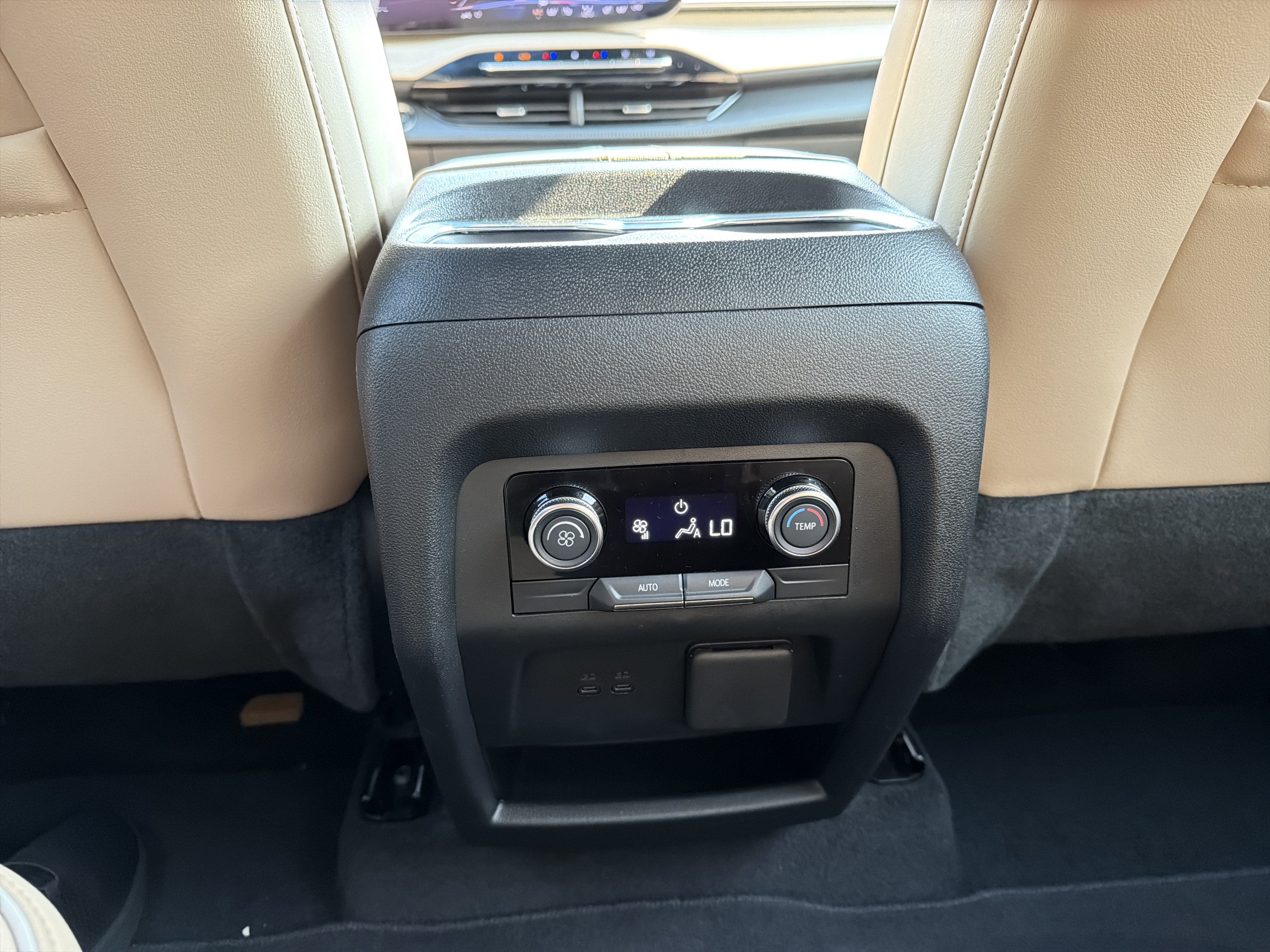 Used 2026 Buick Enclave Preferred w/ Power Package FWD image 29