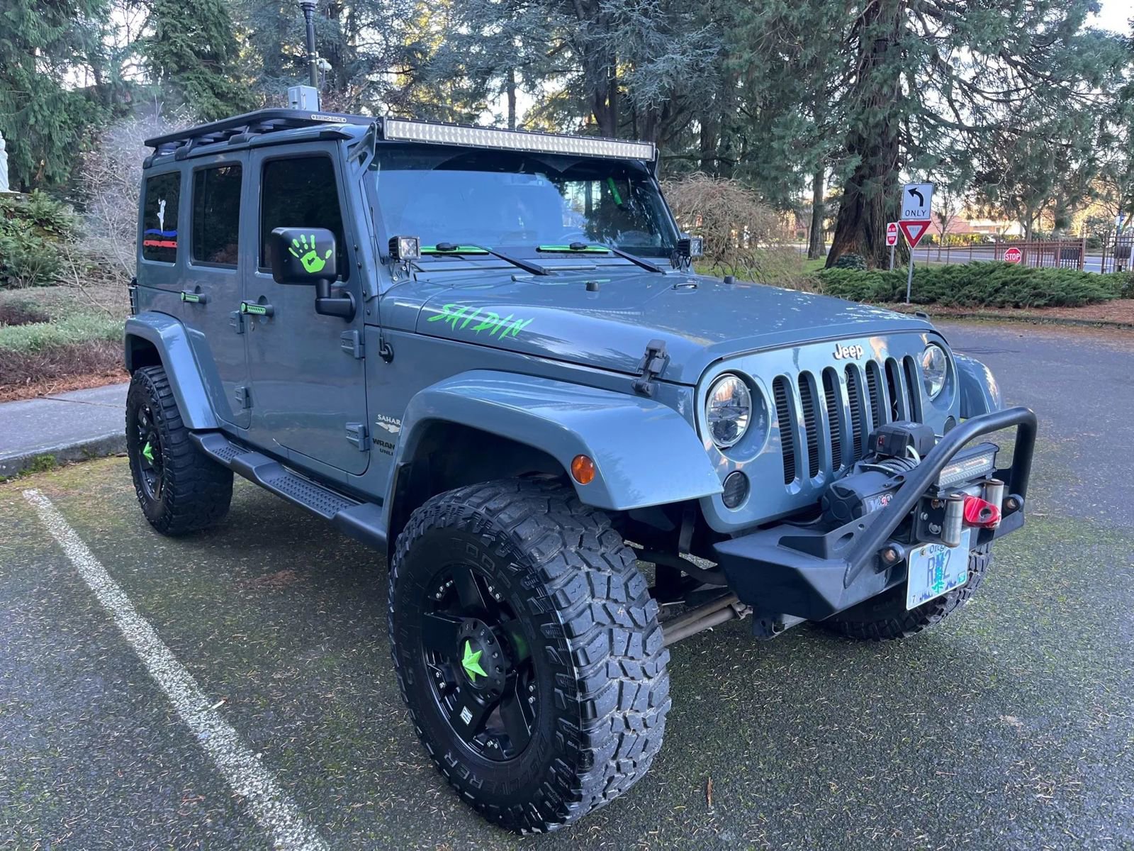 Used 2014 Jeep Wrangler Unlimited Sahara w/ Max Tow Package image 3