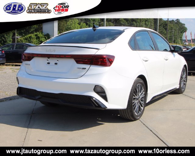 Used 2023 Kia Forte GT-Line w/ GT-Line Premium Package FWD image 6