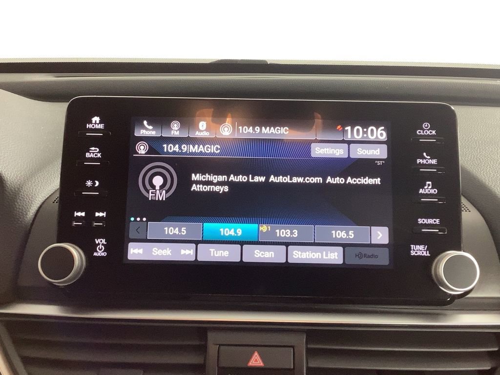 Used 2018 Honda Accord EX image 24