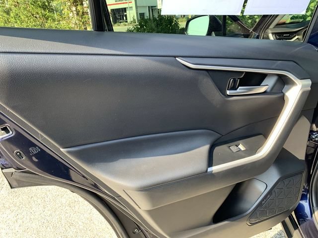 Certified 2023 Toyota RAV4 XLE Premium AWD/4WD image 15