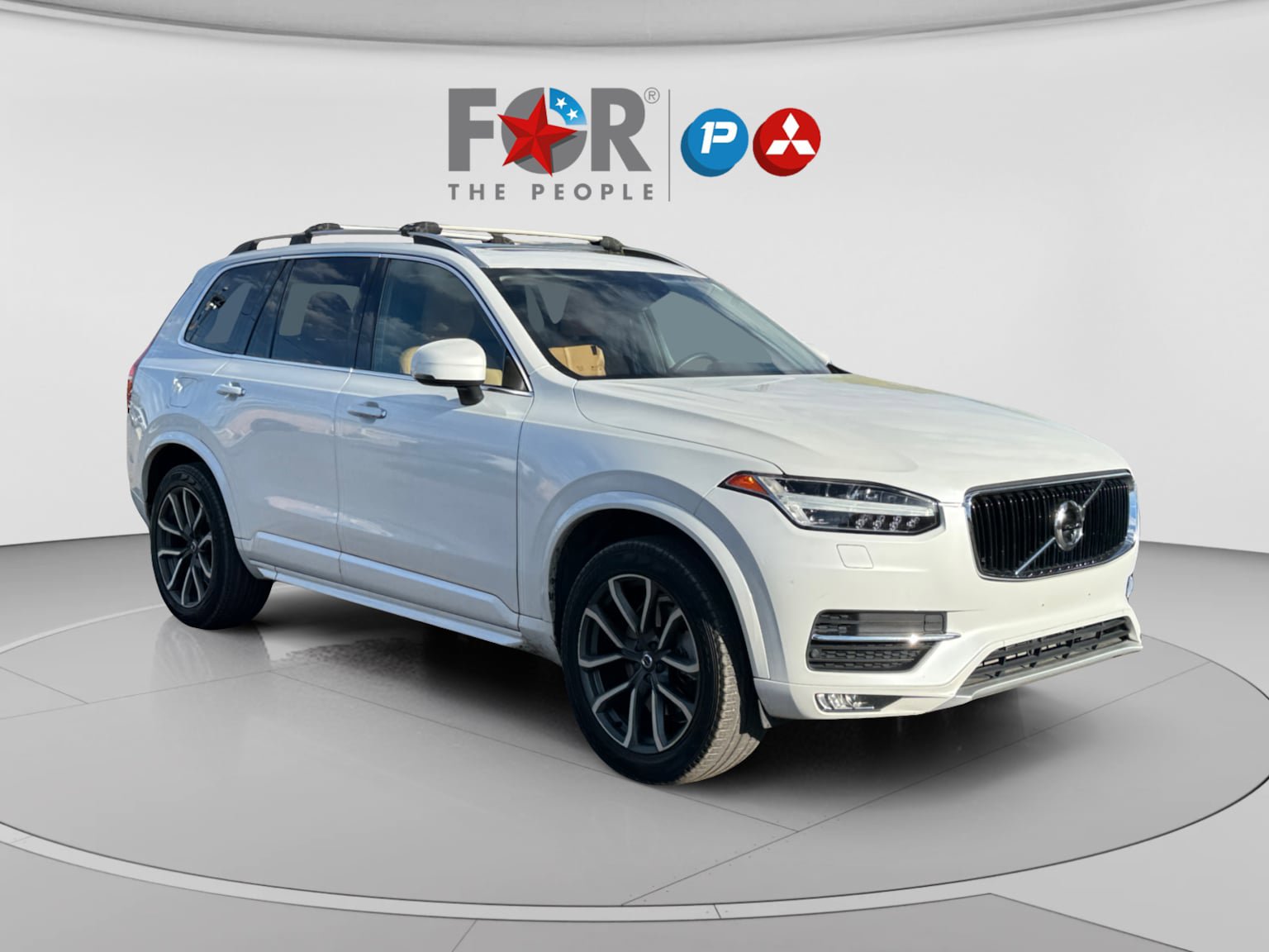 Used 2016 Volvo XC90 T6 Momentum w/ Momentum Plus Package AWD/4WD image 7