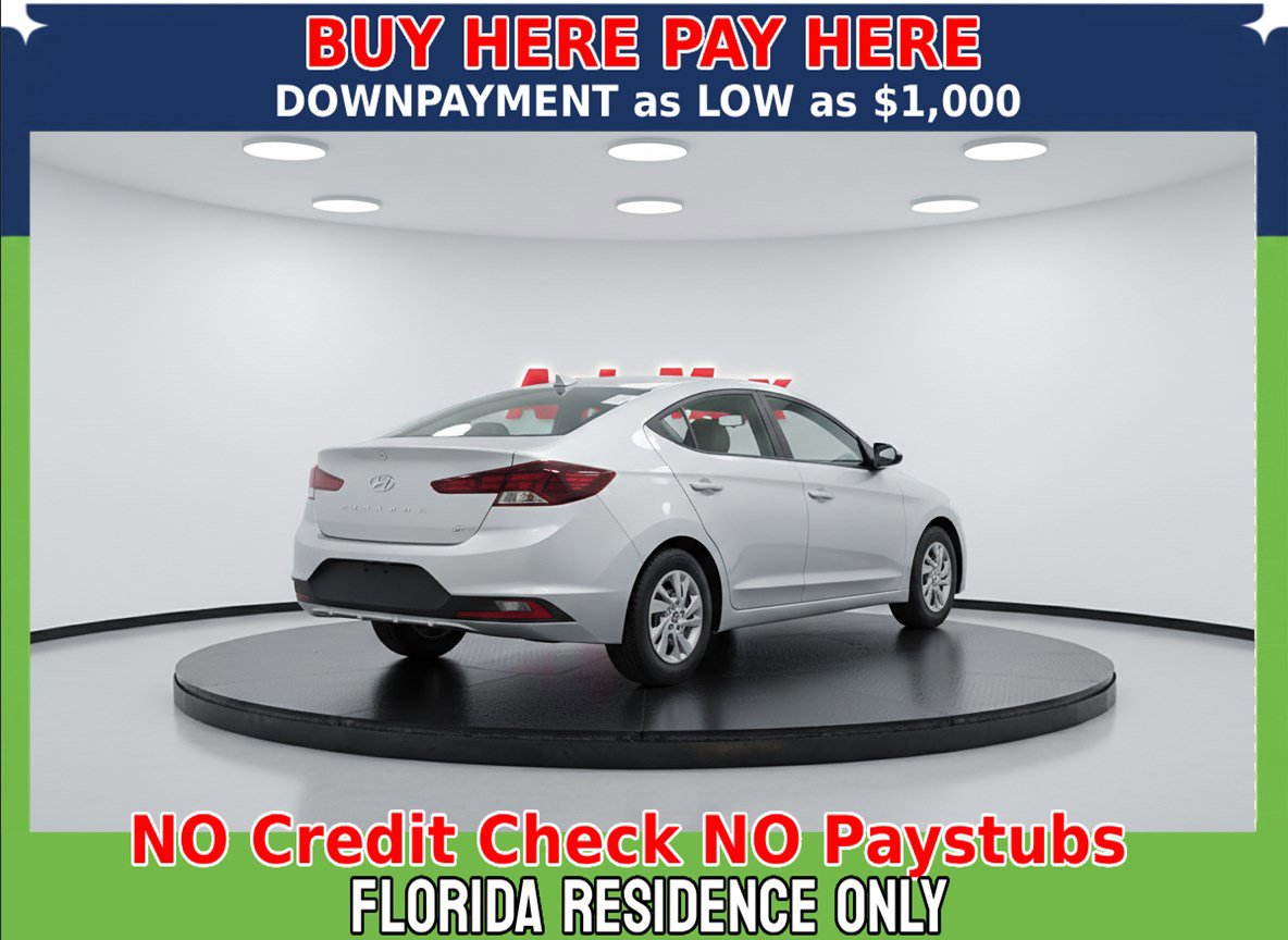 Used 2019 Hyundai Elantra SE FWD image 3