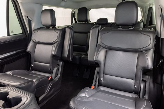 Used 2025 Ford Expedition Max Platinum w/ Driver's Package AWD/4WD image 28