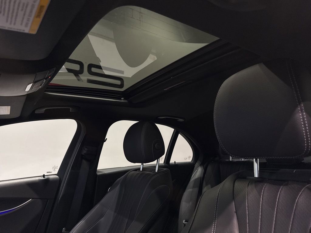 Used 2022 Mercedes-Benz E 350 Sedan image 12