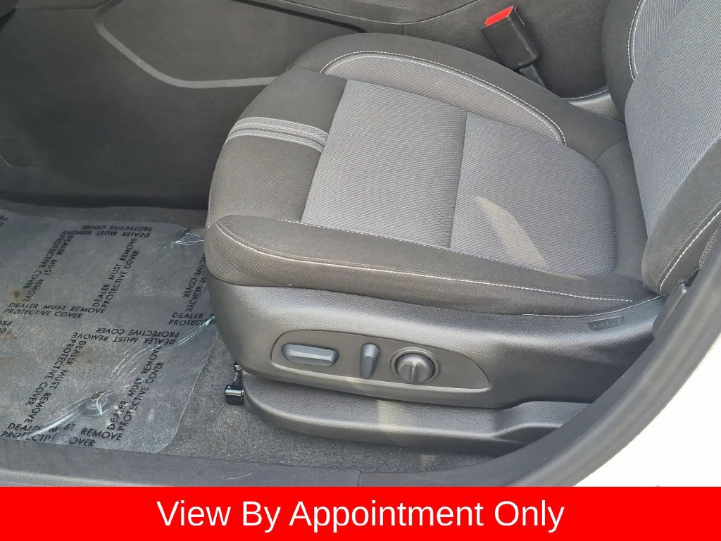 Used 2025 Chevrolet Blazer LT FWD image 20