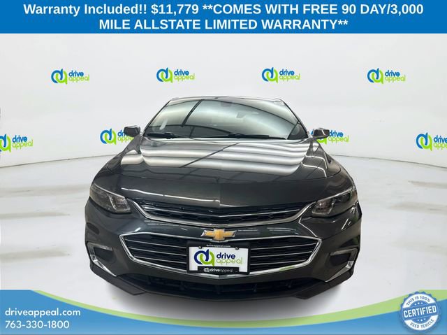 Used 2017 Chevrolet Malibu LT image 2