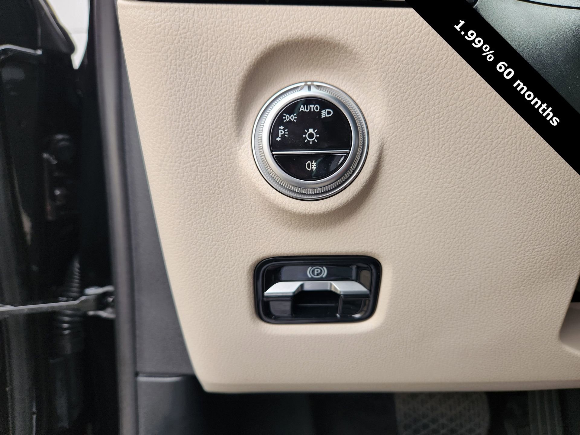 Certified 2025 Mercedes-Benz C 300 Sedan image 21