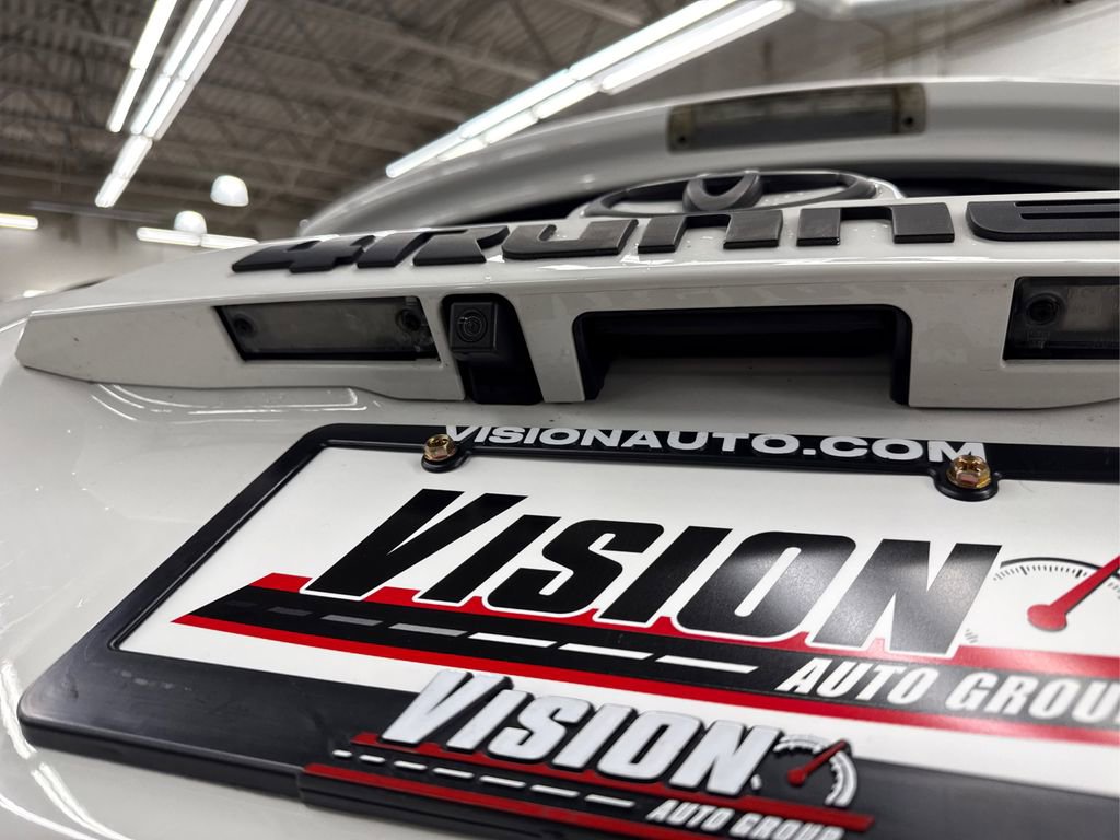 Used 2019 Toyota 4Runner 4WD image 16