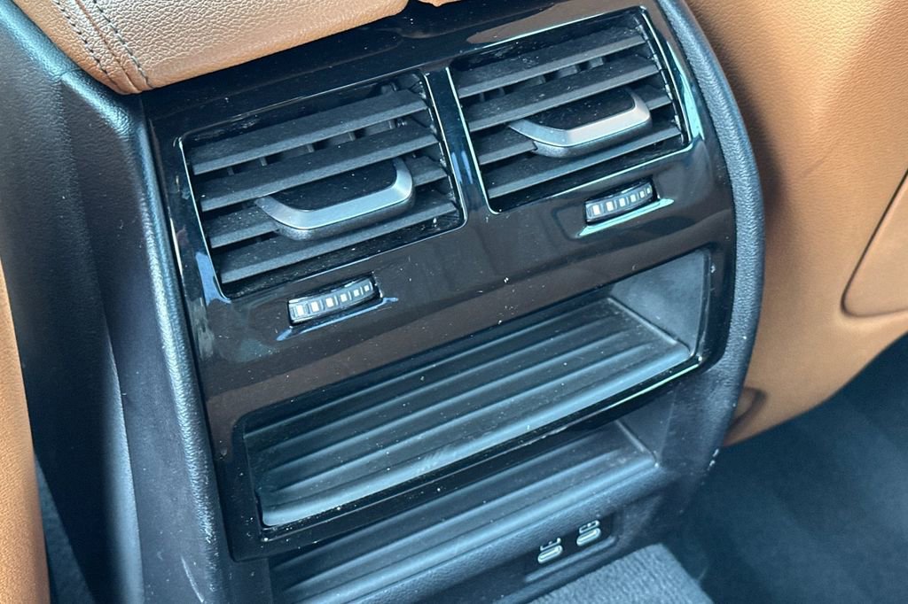 Used 2023 BMW 530e 530e iPerformance w/ Convenience Package image 13