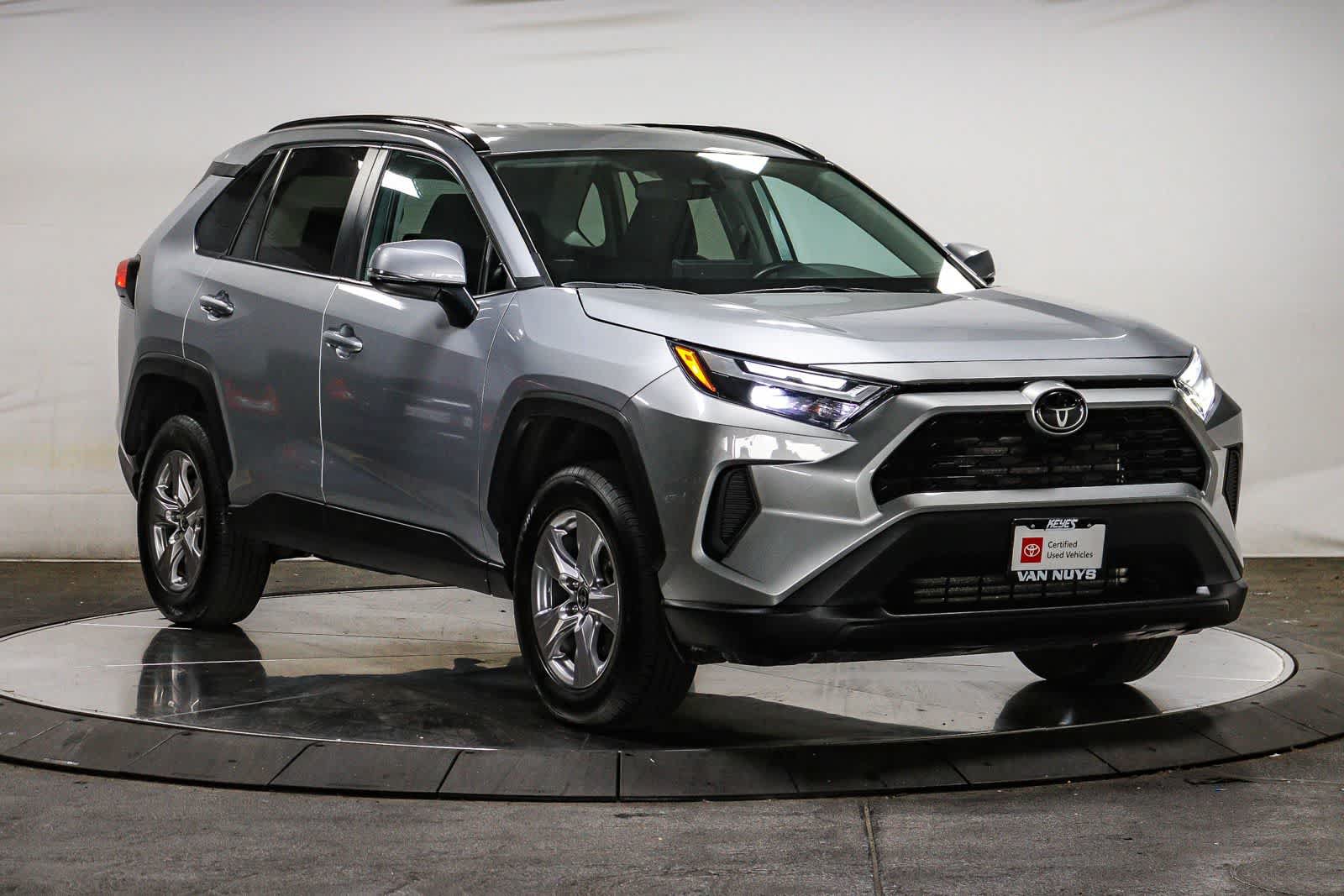 Certified 2024 Toyota RAV4 XLE FWD image 6