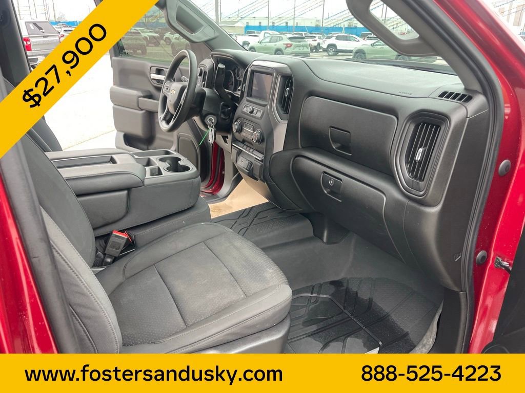 Used 2020 Chevrolet Silverado 1500 Custom w/ Custom Value Package AWD/4WD image 19