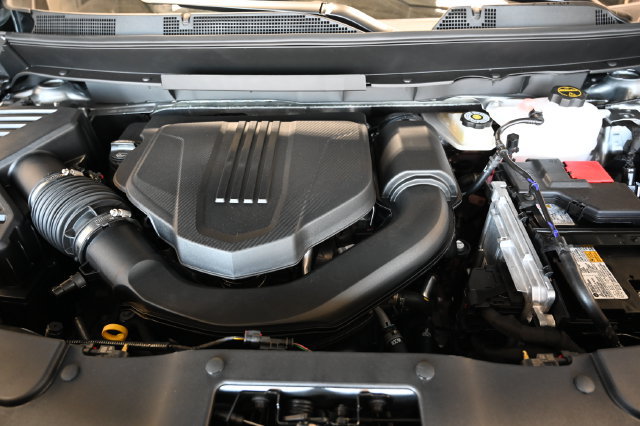 New 2027 Chevrolet Traverse LT w/ LPO, Floor Liner Package AWD/4WD image 31