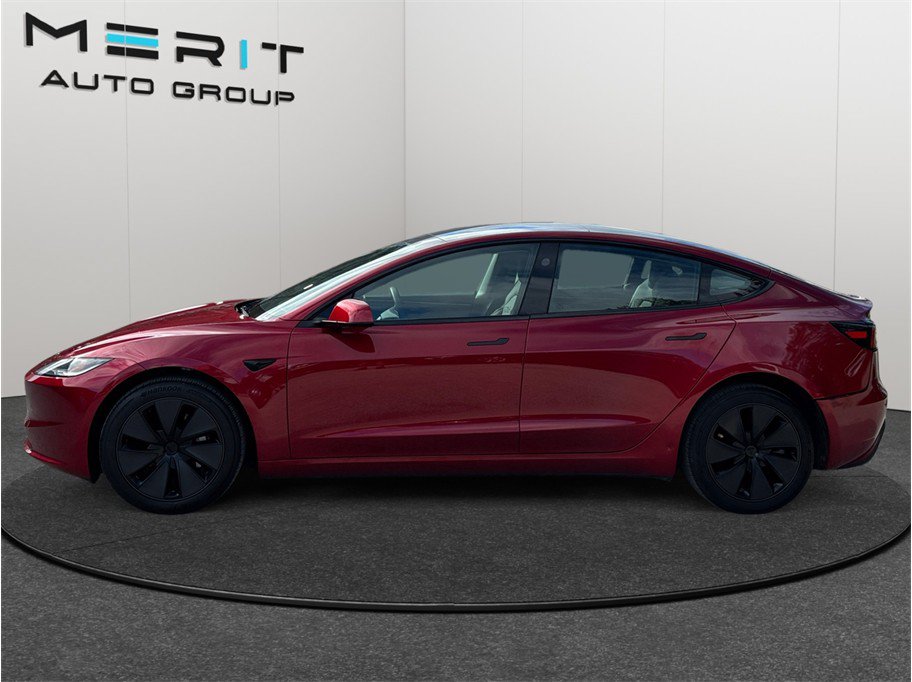 Used 2024 Tesla Model 3 Standard Range RWD image 5