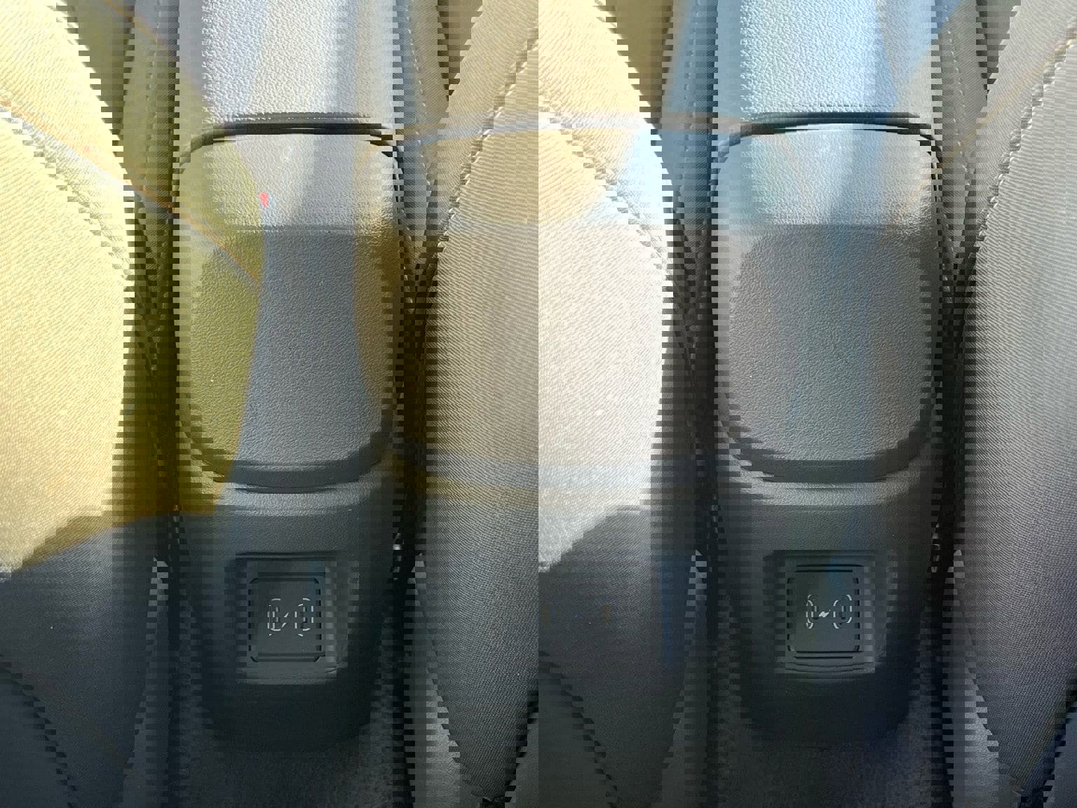 Certified 2025 Hyundai Elantra Sport image 18