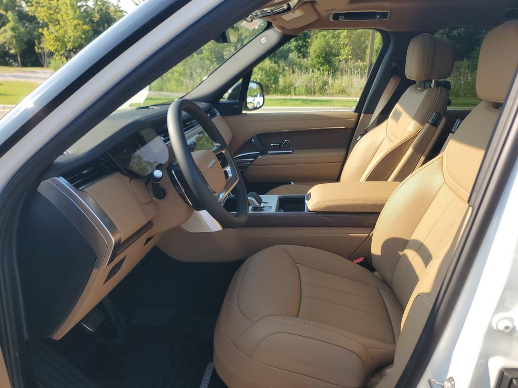 New 2026 Land Rover Range Rover SE AWD/4WD image 12