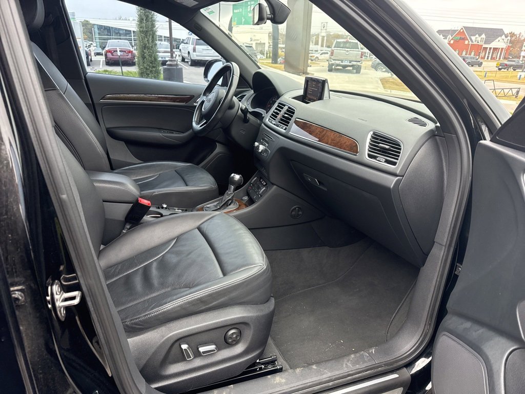 Used 2018 Audi Q3 2.0T Premium w/ Convenience Package image 13