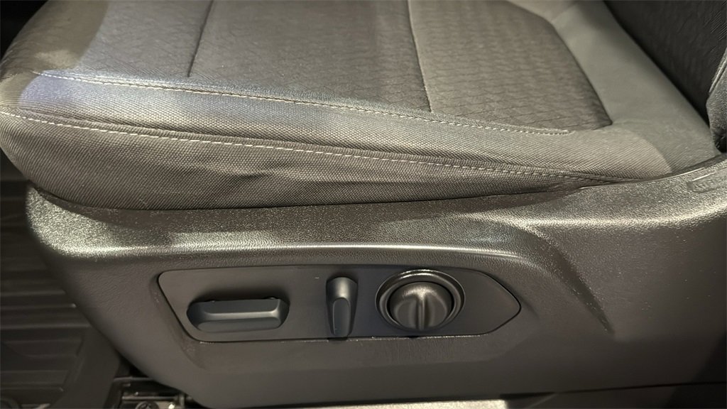 Used 2022 GMC Sierra 2500 SLE w/ SLE Value Package; image 22