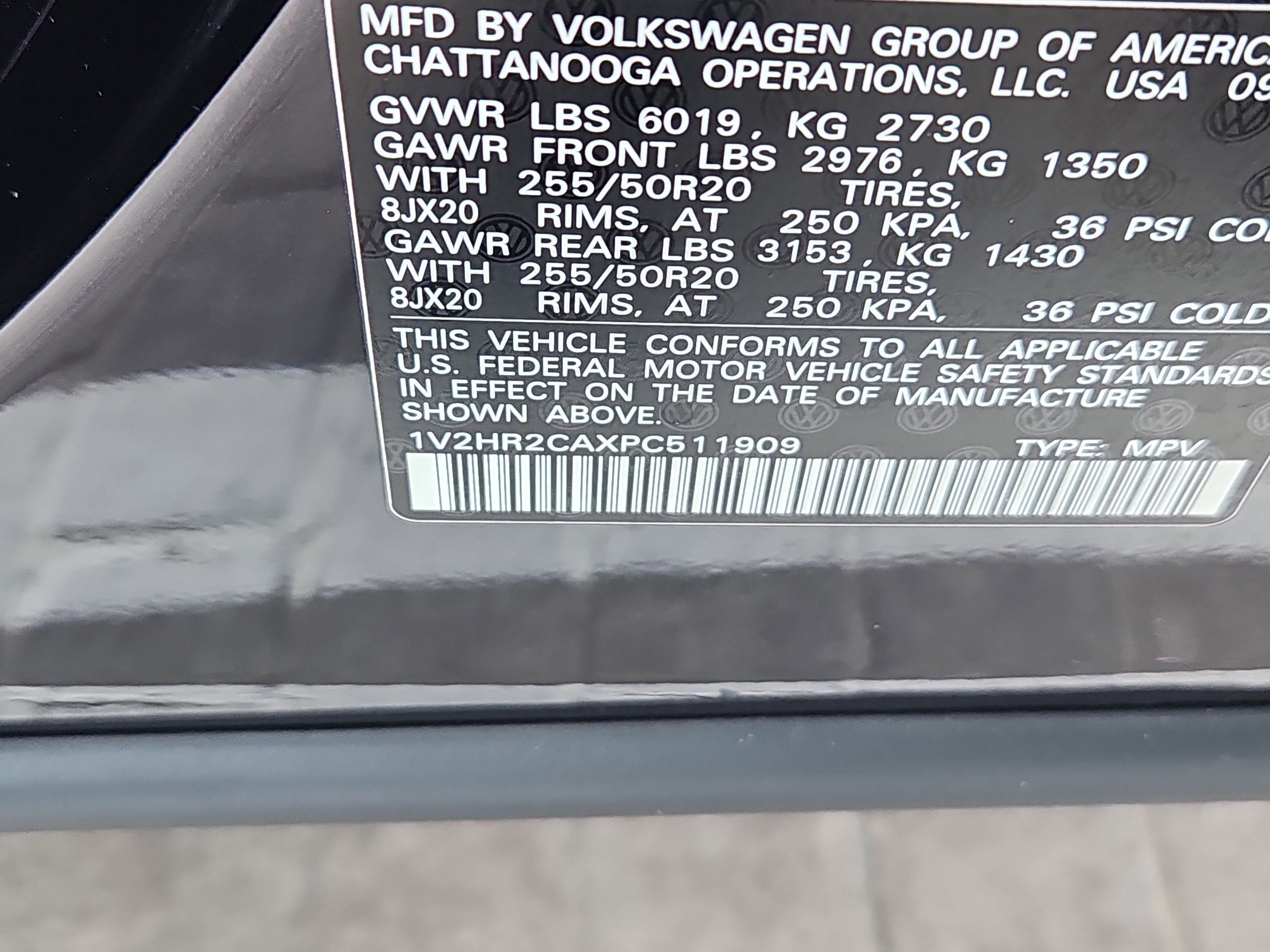 Certified 2023 Volkswagen Atlas SE w/ Black Wheel Package image 8