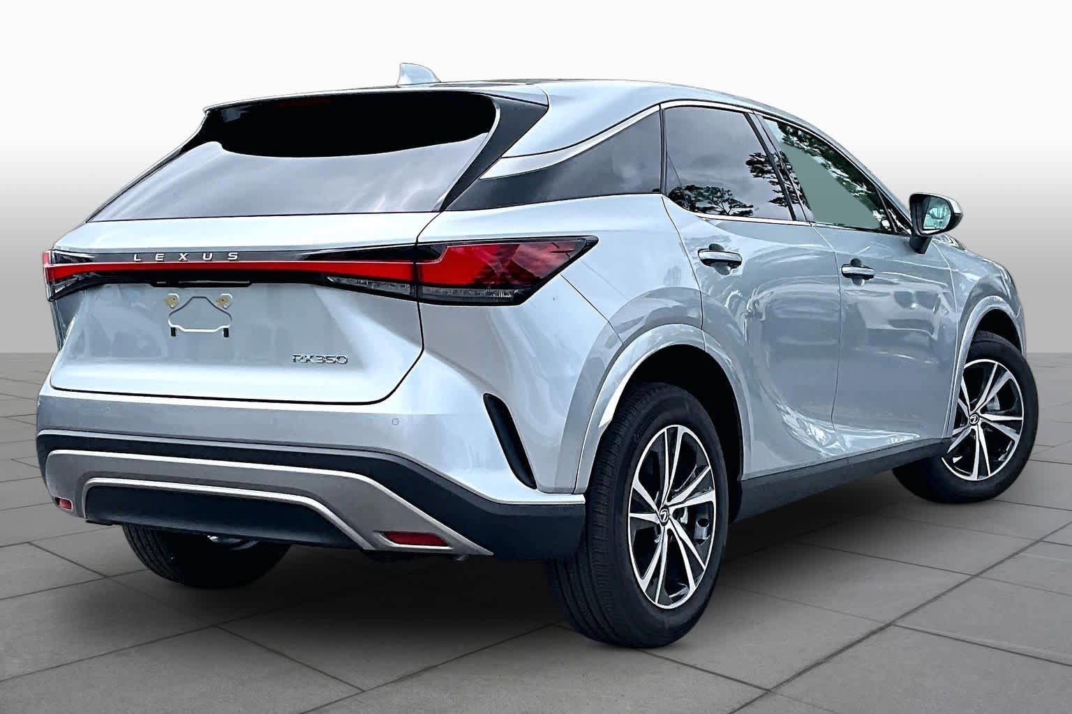 Used 2024 Lexus RX 350 FWD w/ Technology Package image 13