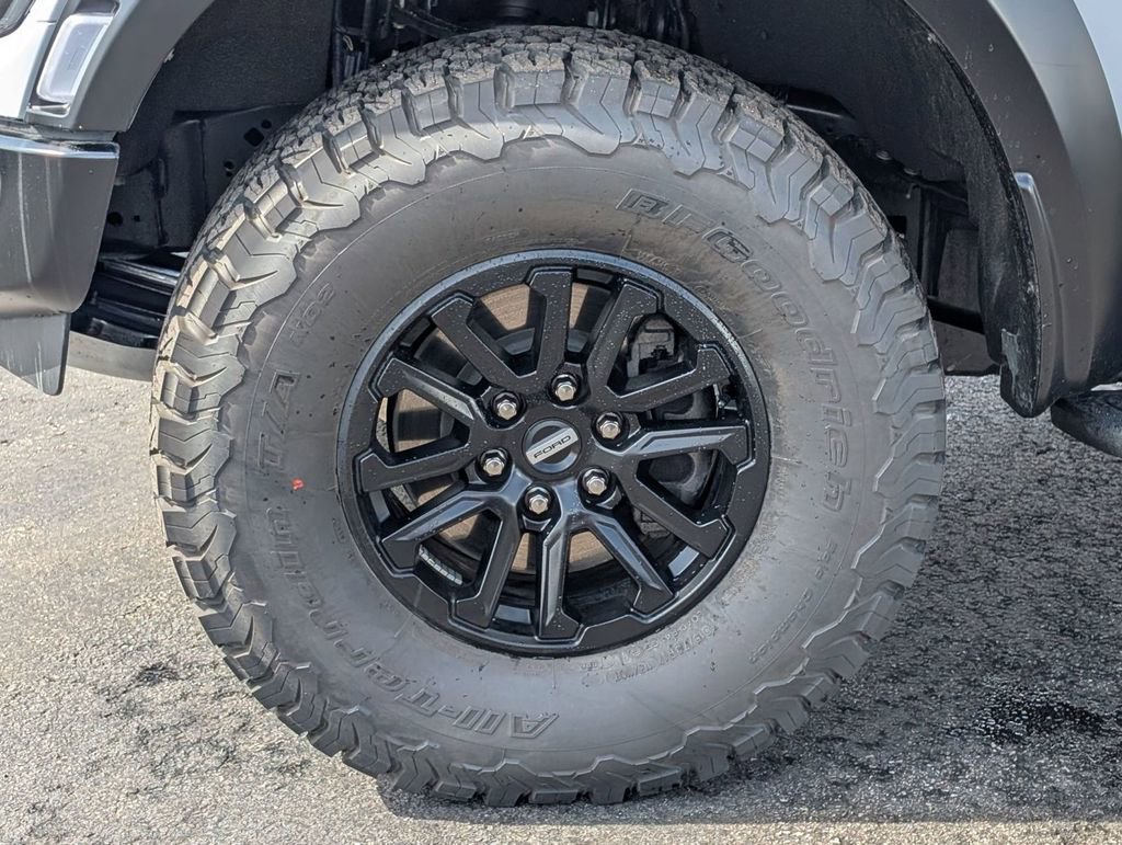 New 2025 Ford F150 Raptor image 15