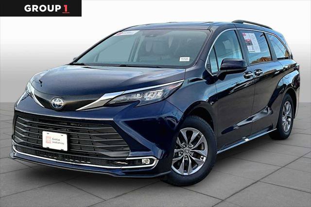 Certified 2024 Toyota Sienna XLE