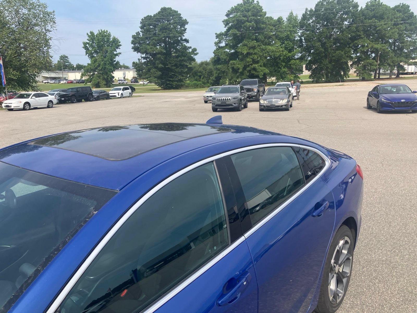 Used 2023 Chevrolet Malibu LT FWD image 9