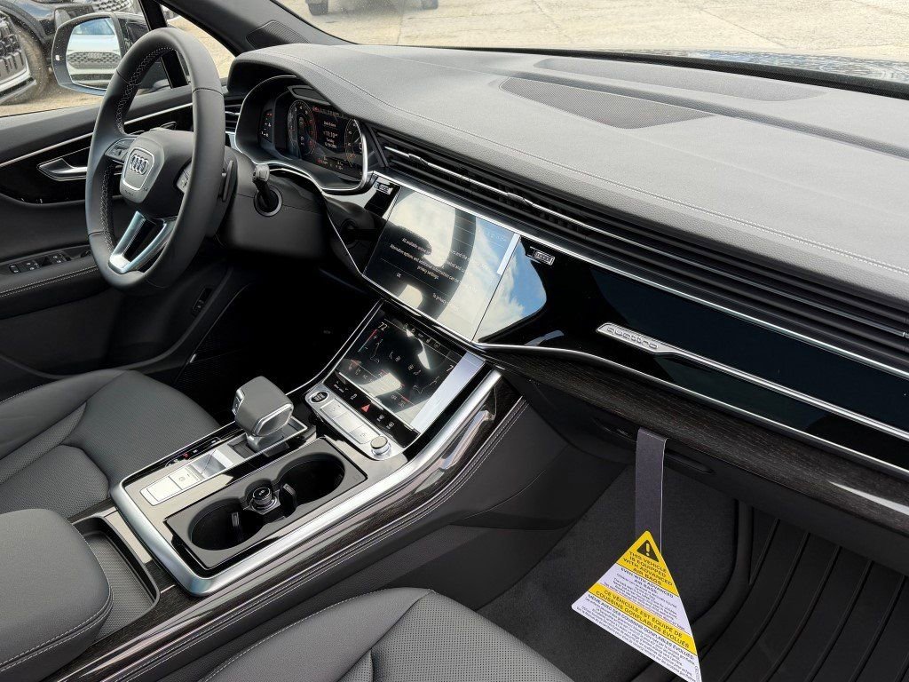 New 2026 Audi Q7 3.0T Premium Plus image 11