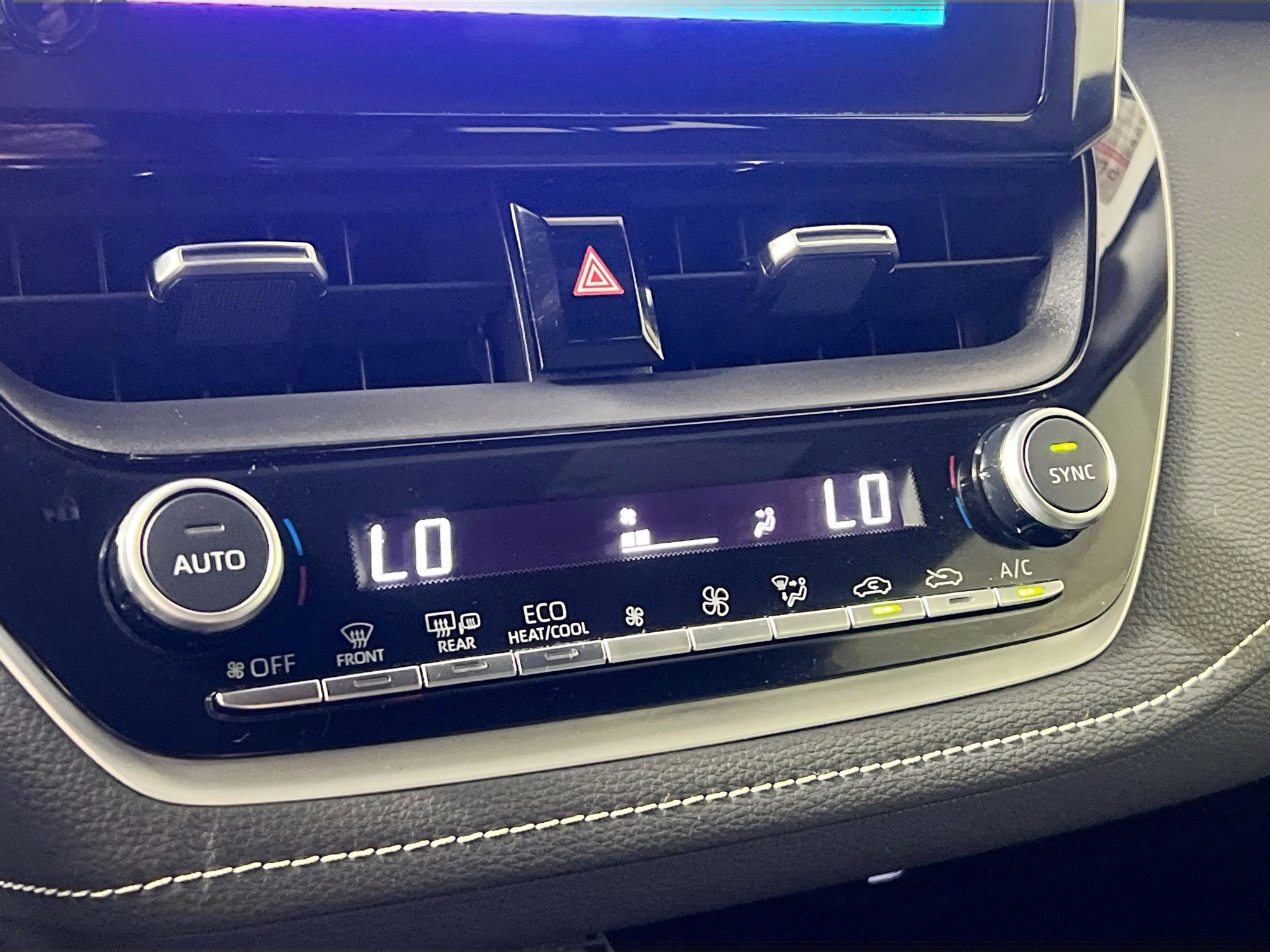 Used 2024 Toyota Corolla XSE image 27