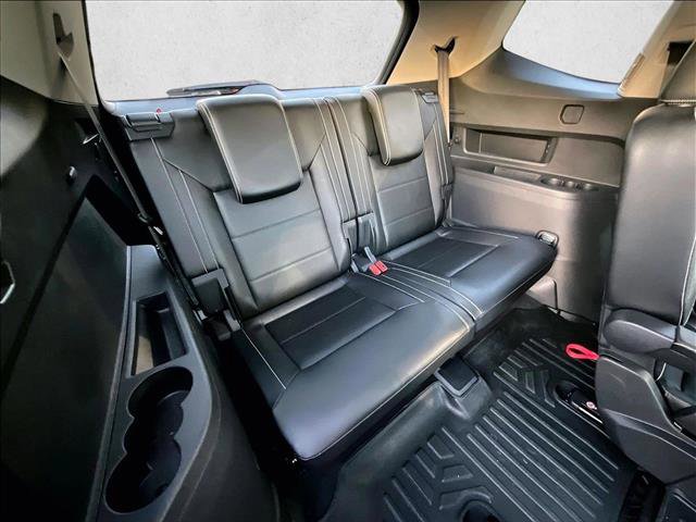 Used 2022 Volkswagen Atlas SEL AWD/4WD image 30