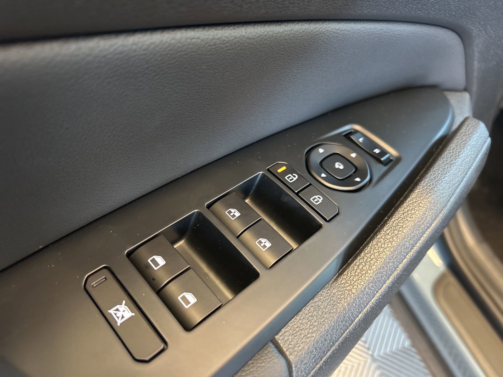 New 2026 Kia Sportage SX Prestige image 17