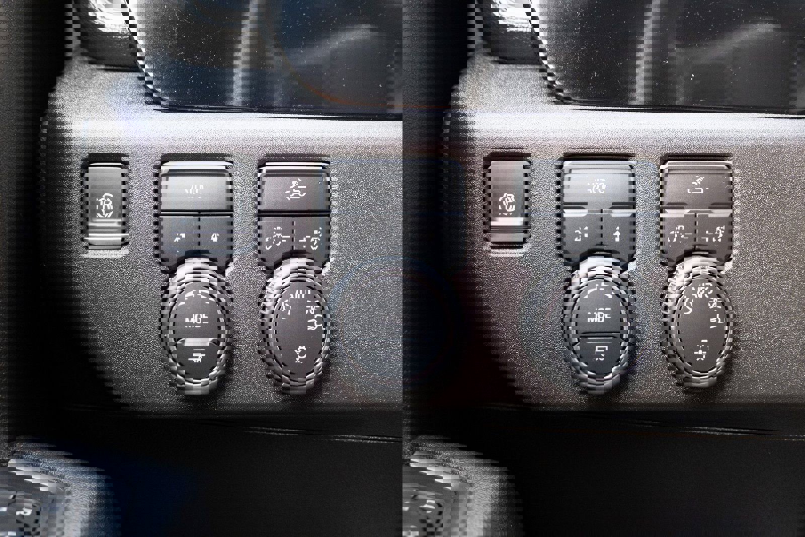 Used 2025 Chevrolet Silverado 1500 LT image 10