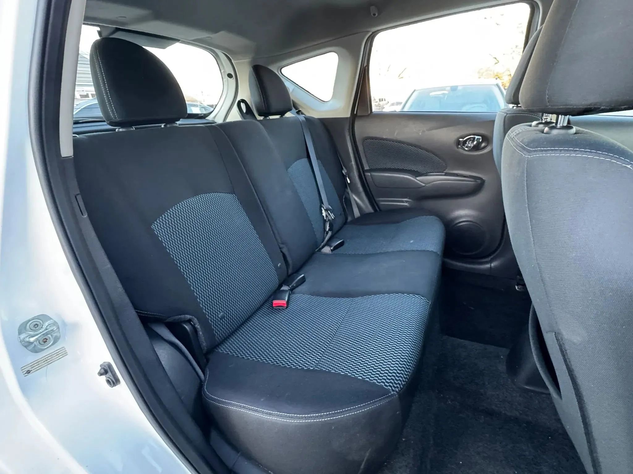 Used 2018 Nissan Versa Note SV image 10