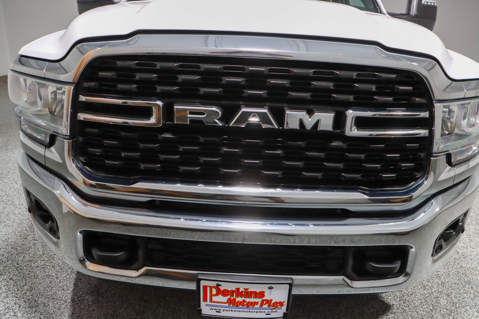 Used 2023 RAM 2500 Big Horn w/ Level 1 Equipment Group image 4