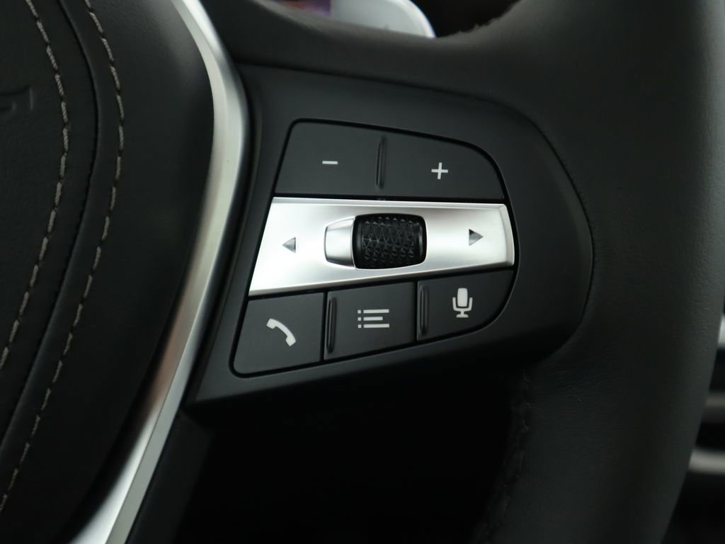 Certified 2026 BMW X5 xDrive40i w/ Climate Comfort Package image 12