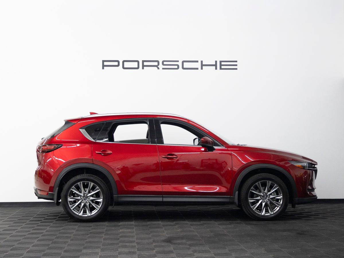 Used 2019 MAZDA CX-5 Signature image 8