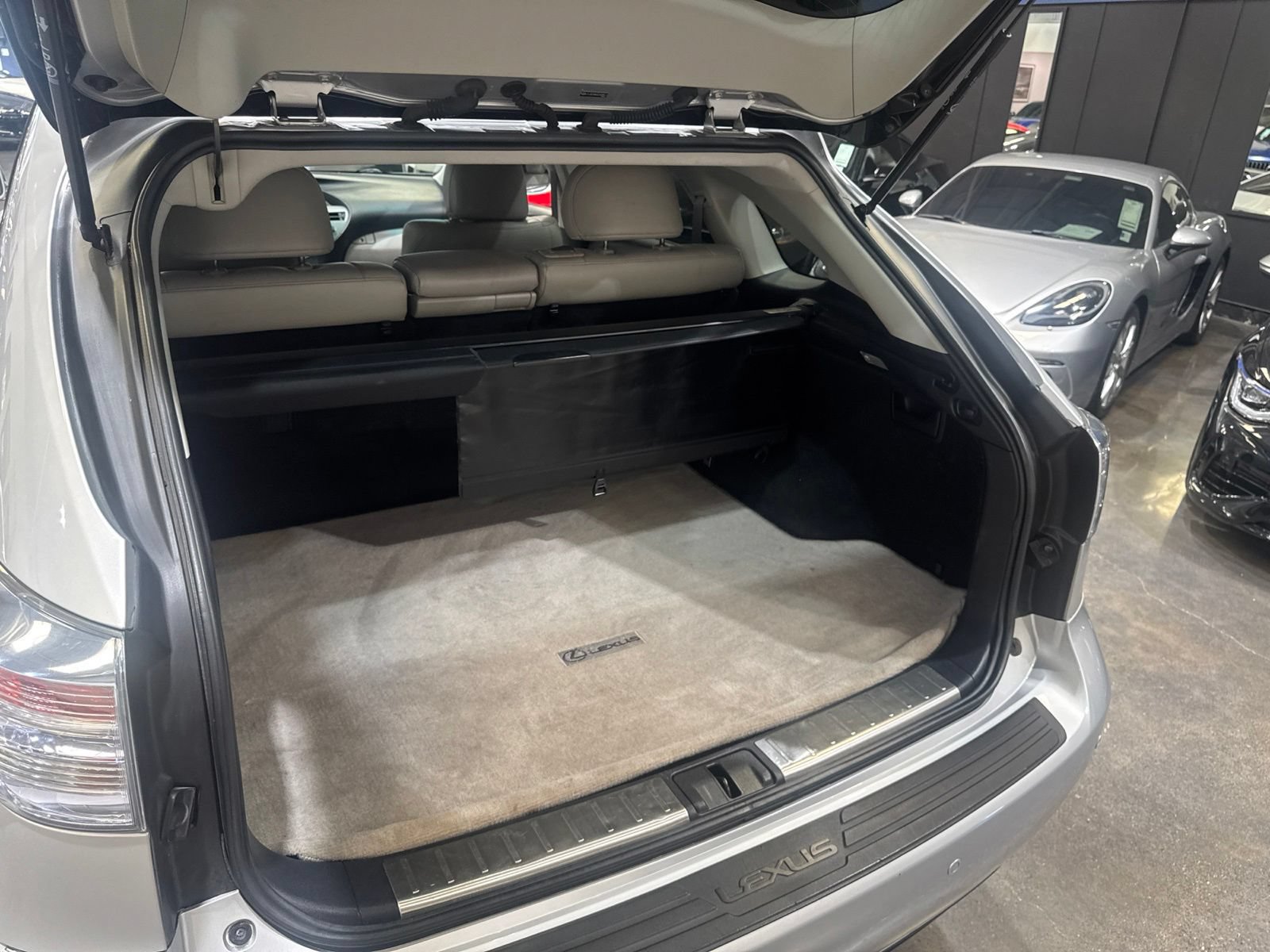 Used 2012 Lexus RX 450h FWD w/ Premium Pkg image 42